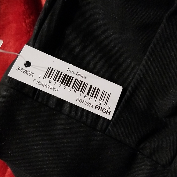 NWT MENS SLIM FIT WRINKLE RESISTANT FLAT FRONT CHINO PANT - Picture 9 of 9